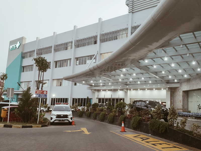 Rumah Sakit EMC Pulomas