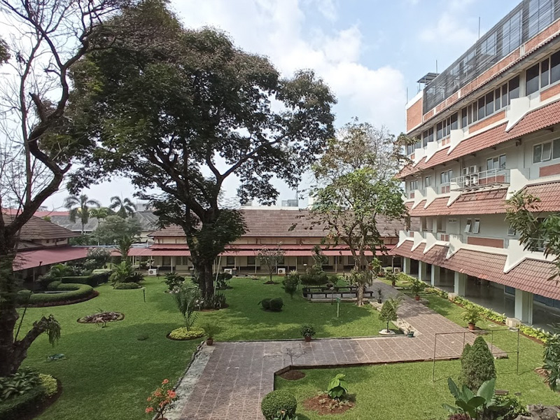 Rumah Sakit Saint Carolus